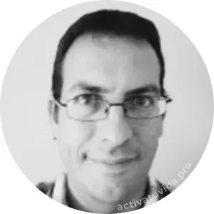 Modelador 3D Soy artista 3D, hago modelado y texturizado. He pivotado por más de 20 años en el desarrollo web